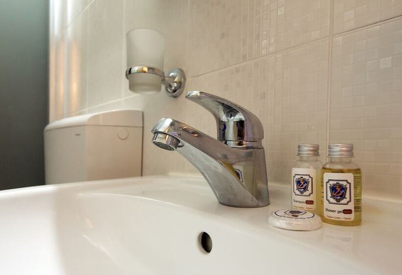 پانسیون Bogdanoski Studios & Guest Rooms