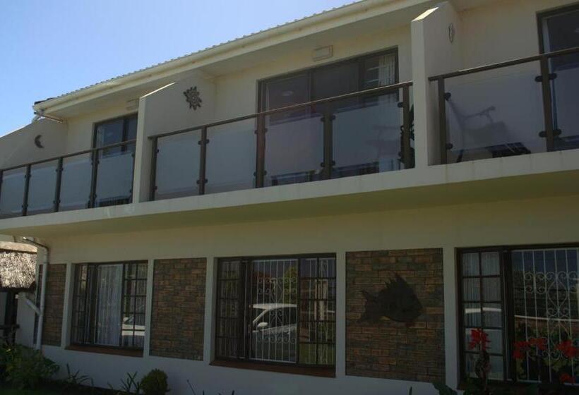 Pension Crowned Crane