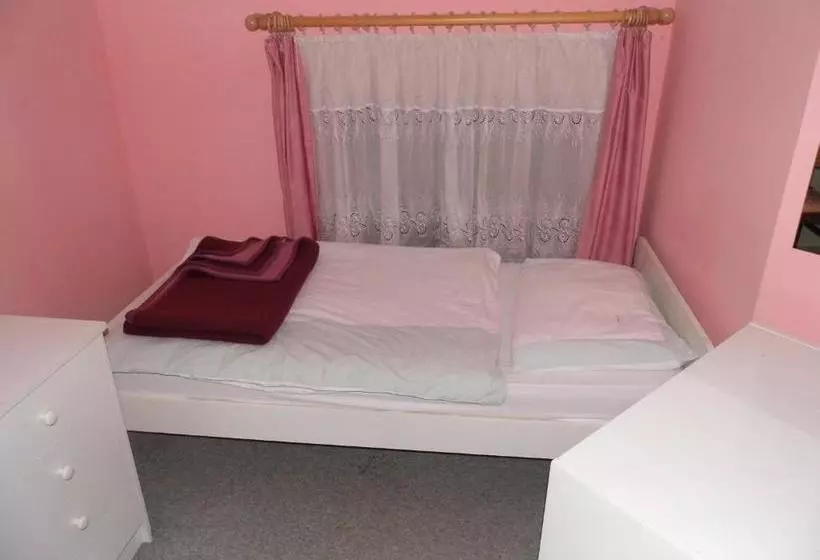 ペンション Guesthouse Pri štefanu