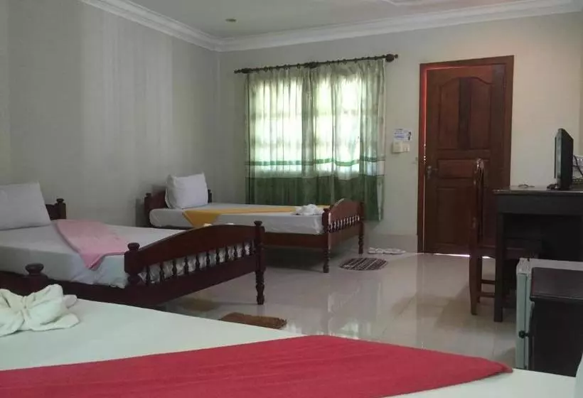 ペンション Iki Iki Guesthouse