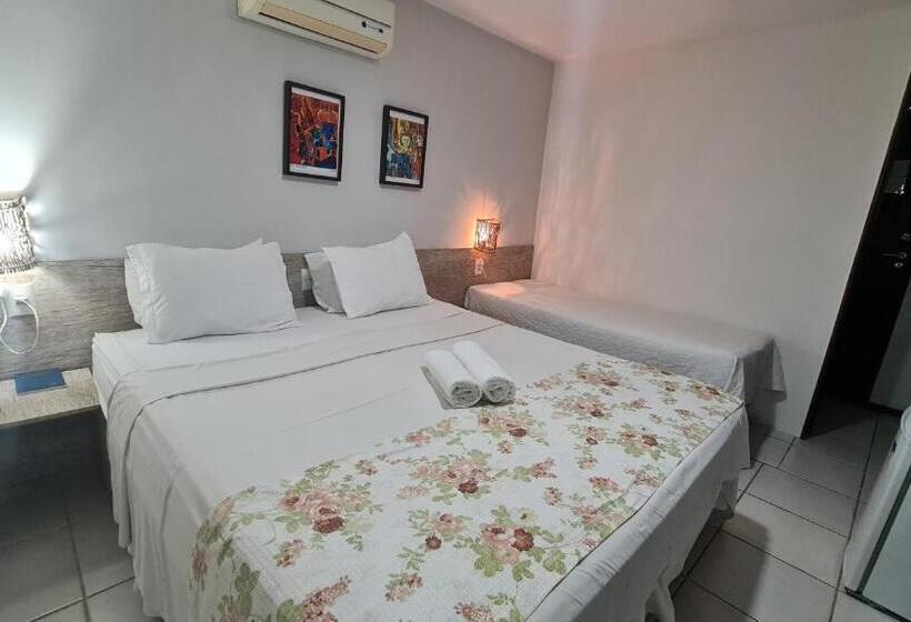 פנסיון Pousada Palmeira Imperial