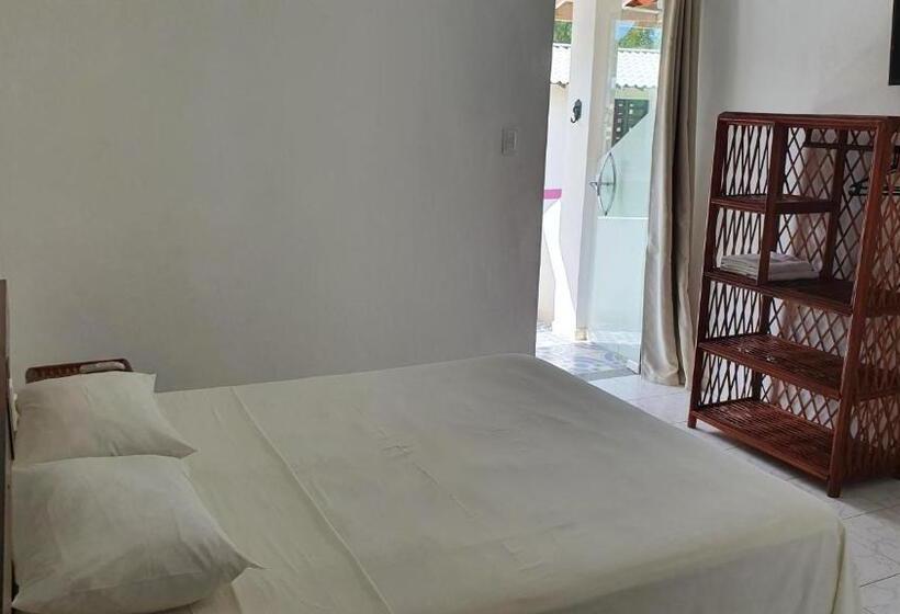 פנסיון Pousada Sol Nascente