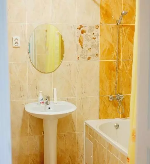 پانسیون Sarai Batu Guest House