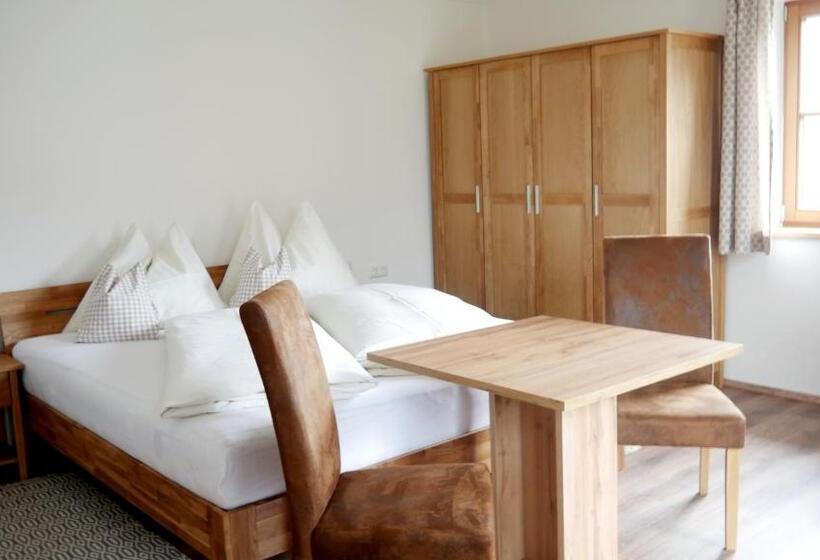 ホテル Untermühlbauer Fam. Schreder