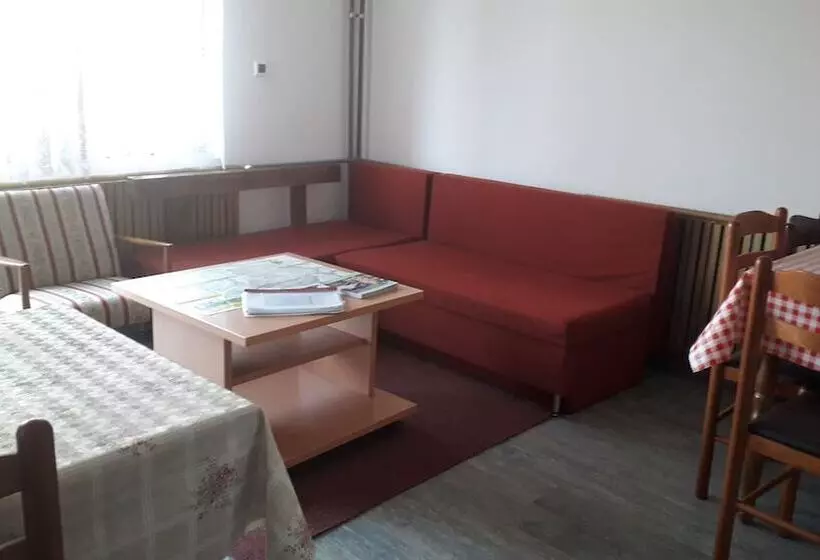 پانسیون Accommodation Konak