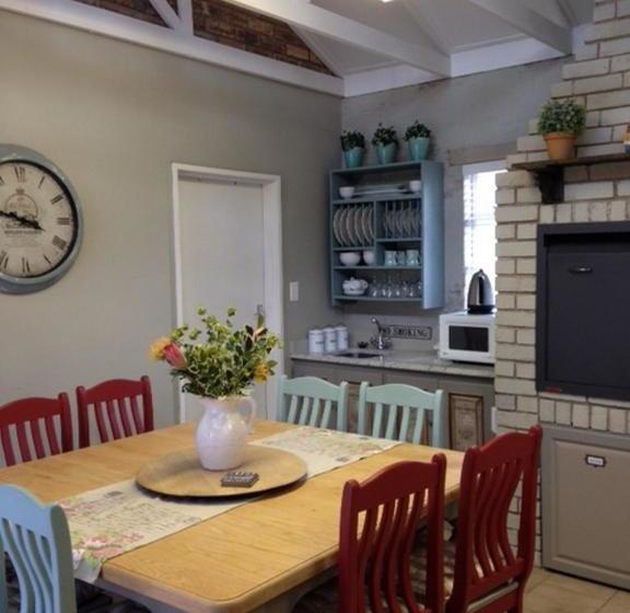 ペンション Anne's Place