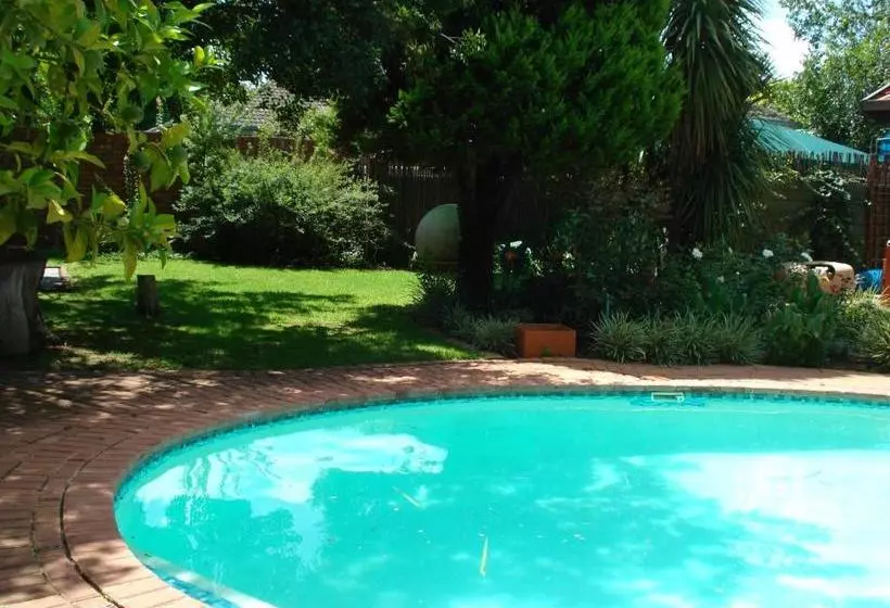 Majatalo Anne's Place