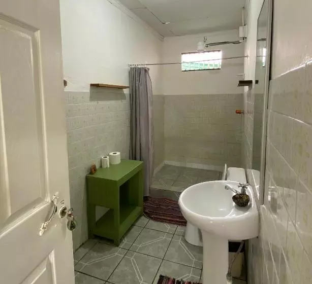 ペンション Cabinas Cahuita