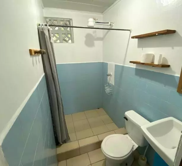 ペンション Cabinas Cahuita