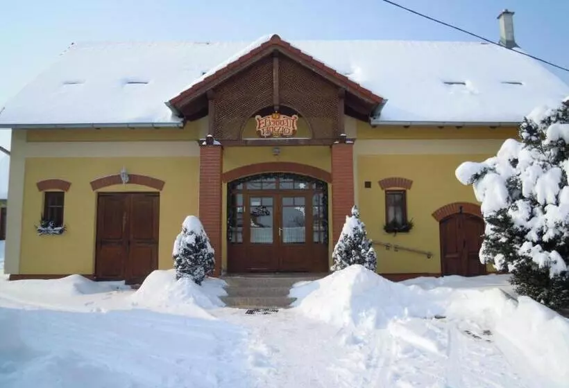 Majatalo Eckhardt Vendégház