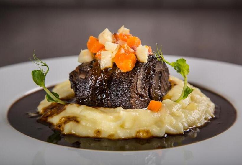 ペンション Farma Ptýrov