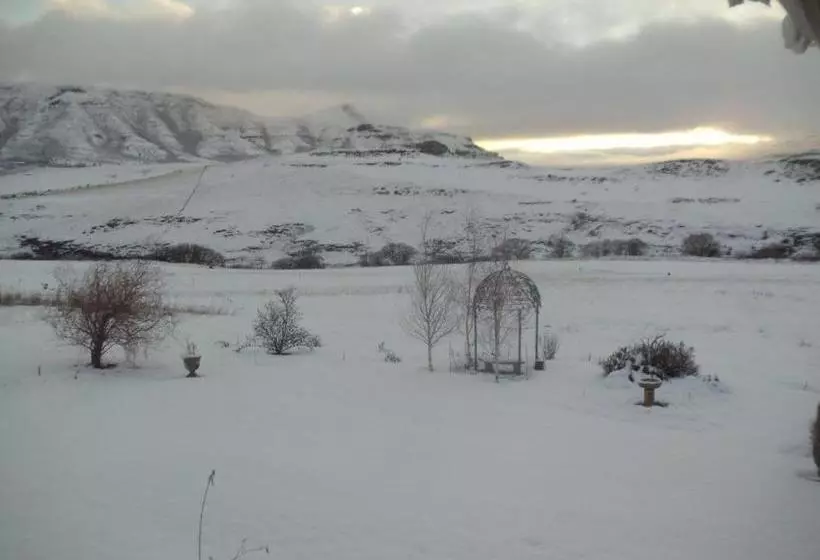 Majatalo Jovali Clarens