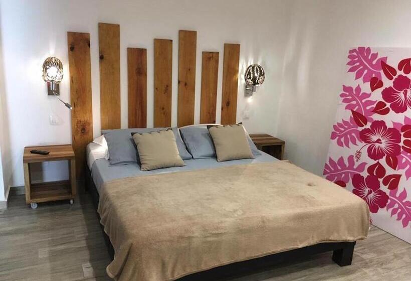 پانسیون La Maison Calebasse