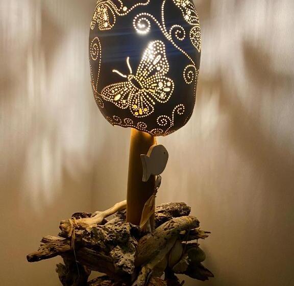 پانسیون La Maison Calebasse