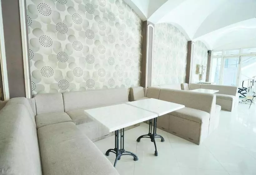 Majatalo Mojokerto Classic Homestay