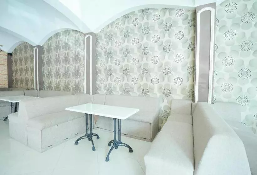 Majatalo Mojokerto Classic Homestay