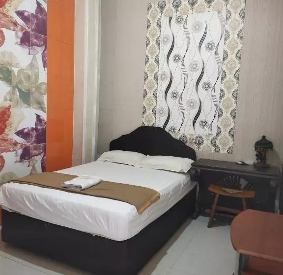 Majatalo Mojokerto Classic Homestay