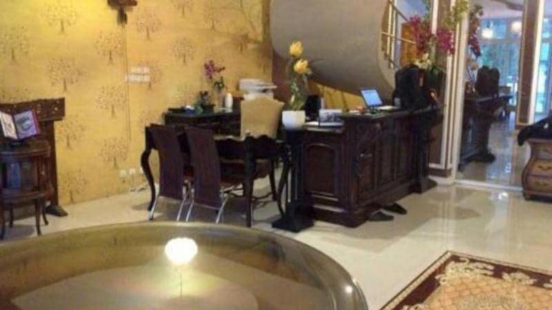 ペンション Mojokerto Classic Homestay