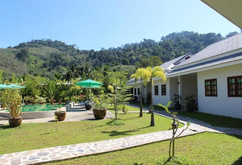 ペンション Villa Colina Khao Lak Rooms And Bungalows   Adults Only