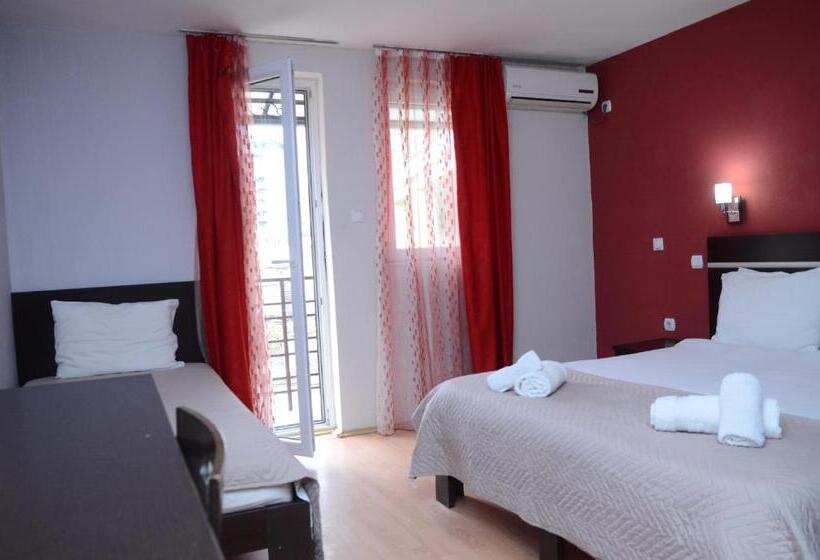 پانسیون Villa Konzuli