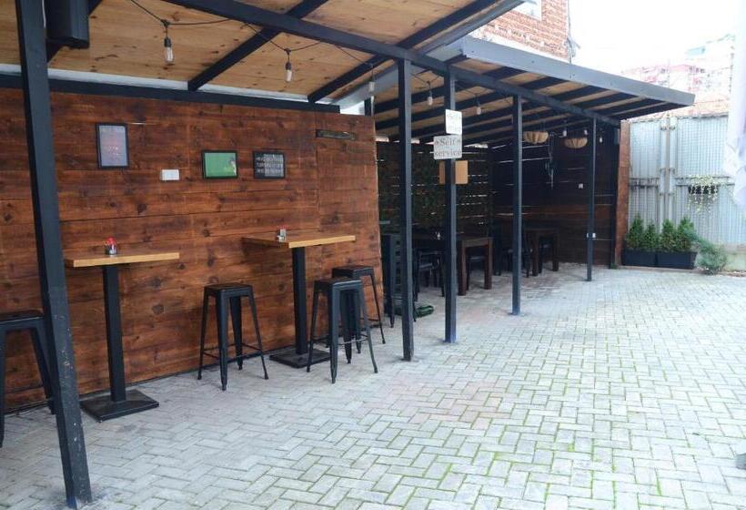 پانسیون Villa Konzuli