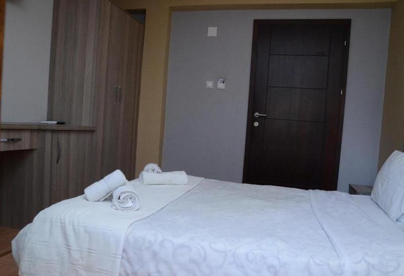 پانسیون Villa Konzuli