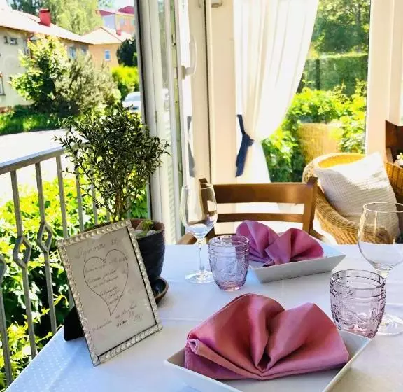 Pension A Restaurace Filip Ii