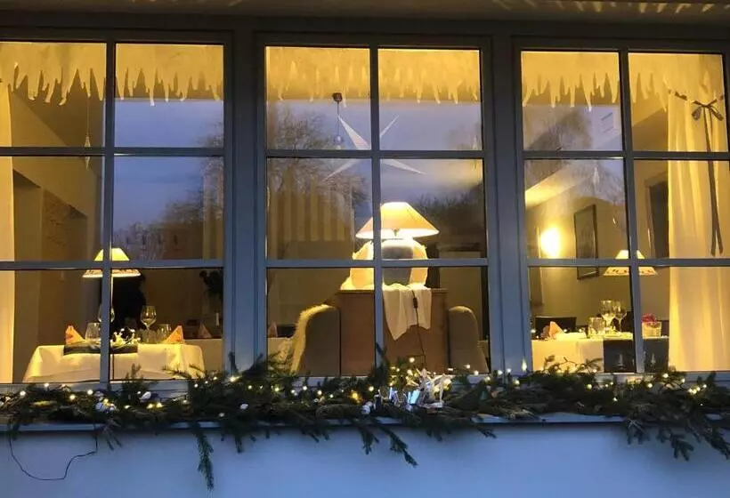 Pension A Restaurace Filip Ii