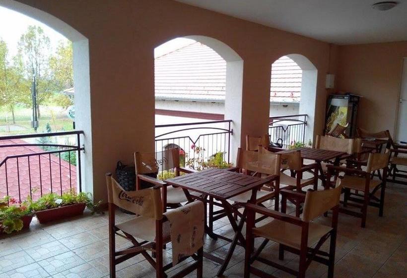 Sobri Halászcsárda és Panzió