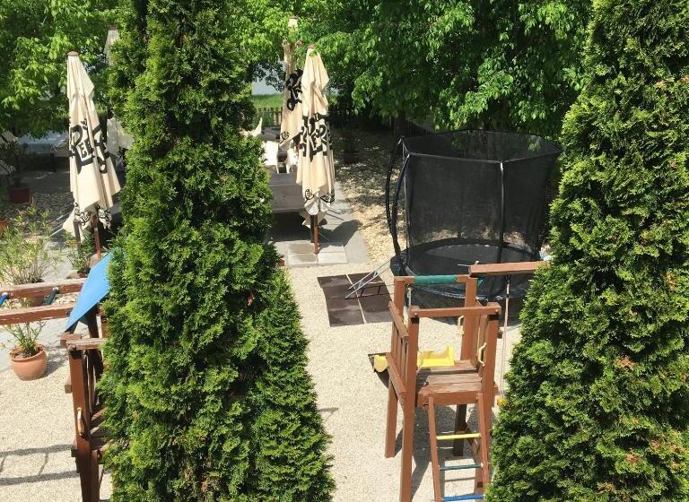 Sobri Halászcsárda és Panzió