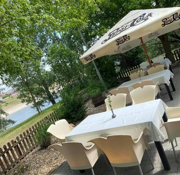 Sobri Halászcsárda és Panzió