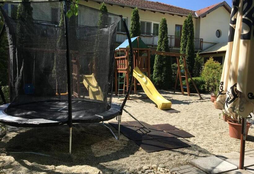 Sobri Halászcsárda és Panzió