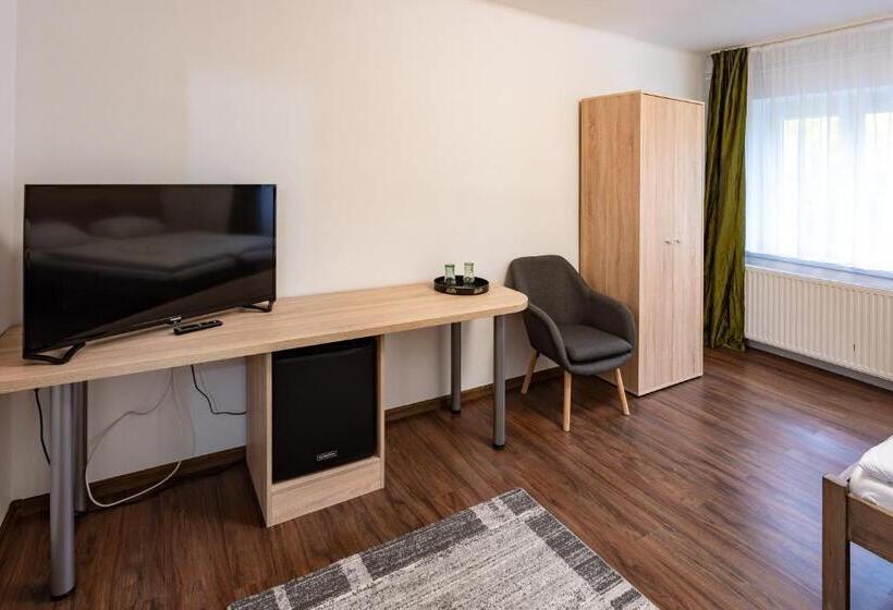 Sobri Halászcsárda és Panzió