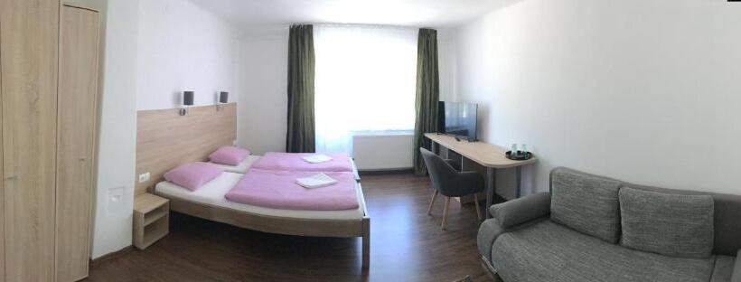 Sobri Halászcsárda és Panzió