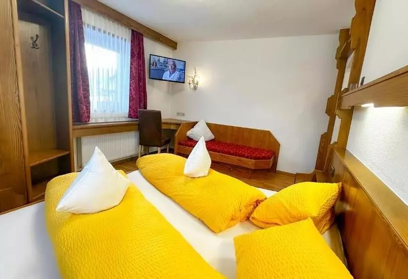 ペンション Alte Schmiede