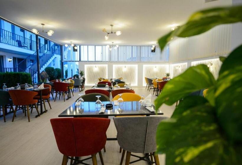 پانسیون Casa On