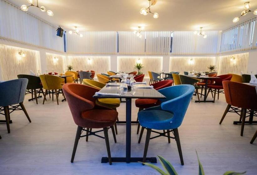 پانسیون Casa On