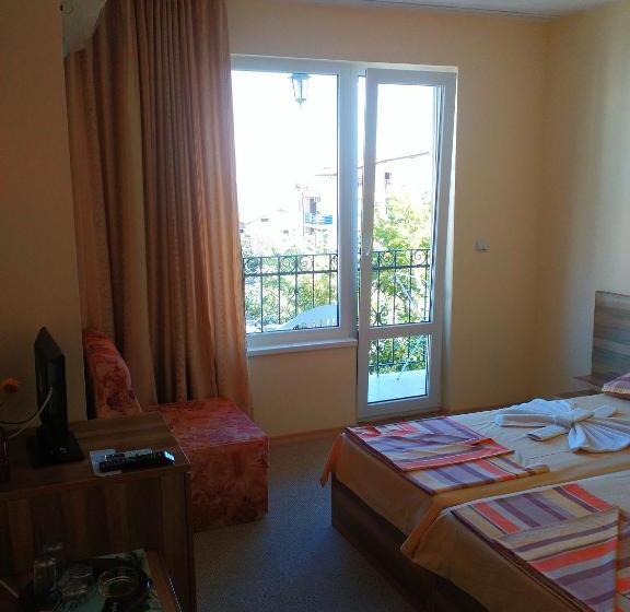 膳宿费 Fits Guest House