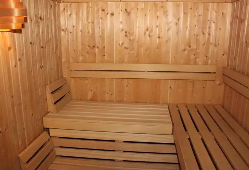 Majatalo Garni Klocker