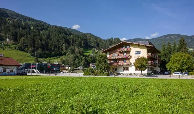 Majatalo Garni Klocker