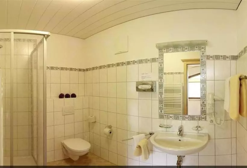 Majatalo Garni Klocker