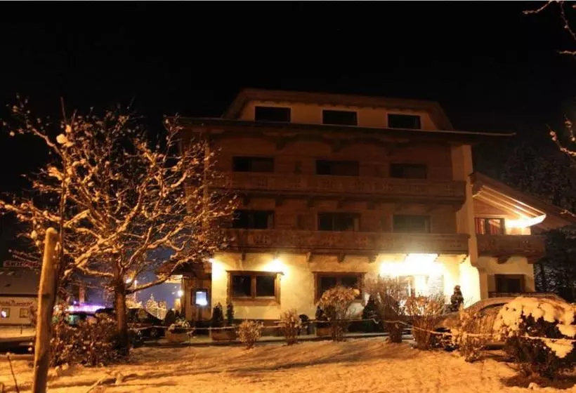 Majatalo Garni Klocker