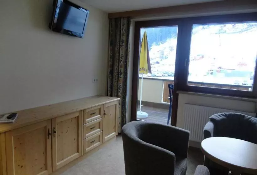 Majatalo Garni Klocker