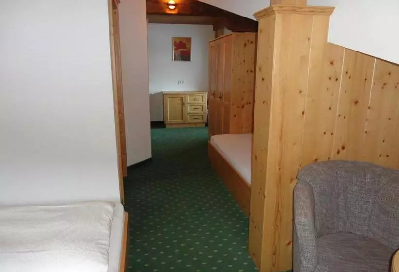 Majatalo Garni Klocker