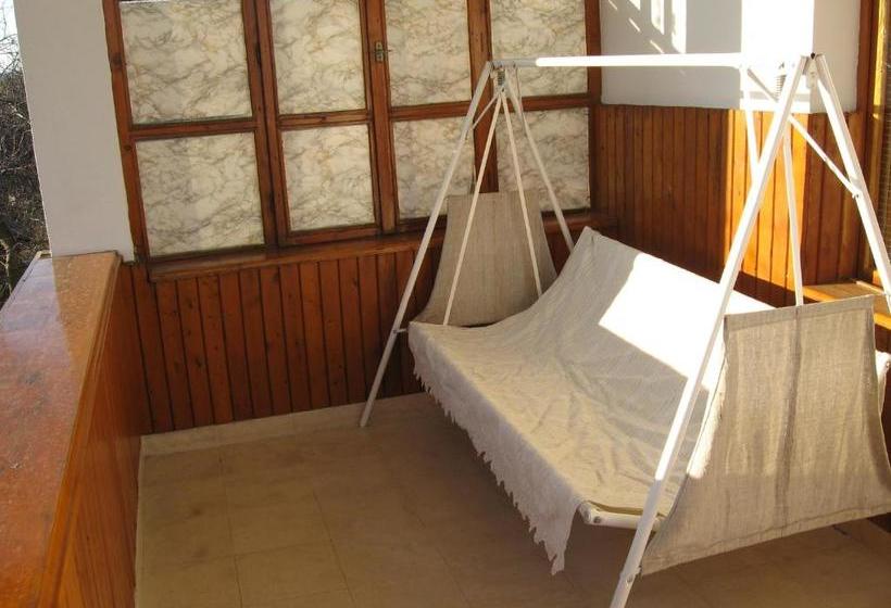 Пансион Guest House Astra