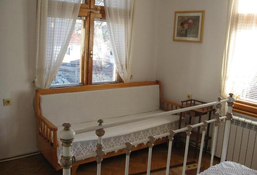 Пансион Guest House Astra