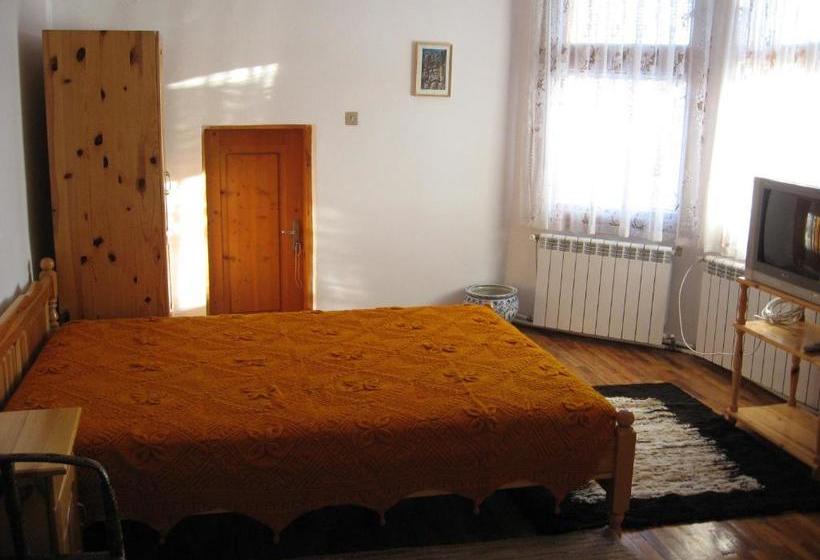 Пансион Guest House Astra