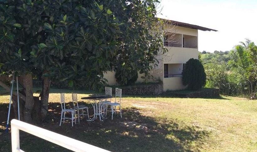 膳宿费 Pousada Calugi