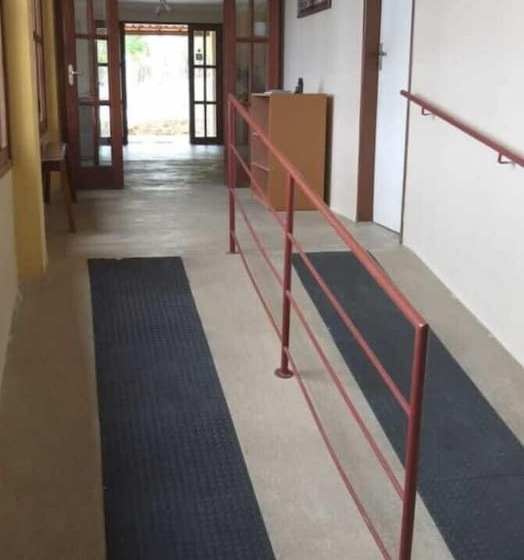 膳宿费 Pousada Calugi