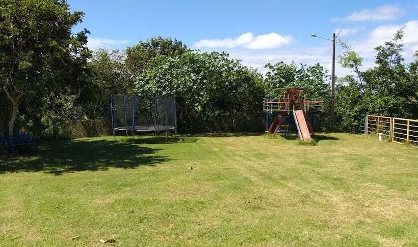 膳宿费 Pousada Calugi